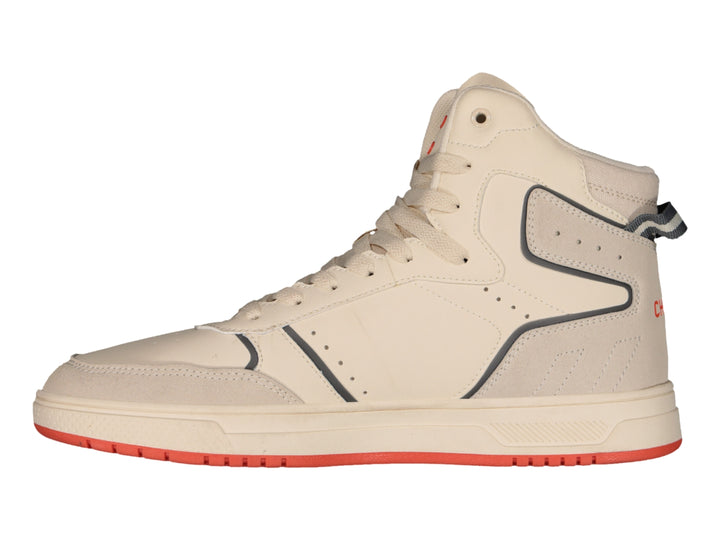Tenis deportivos de bota marca Charly en color beige con suela y detalles en naranja.