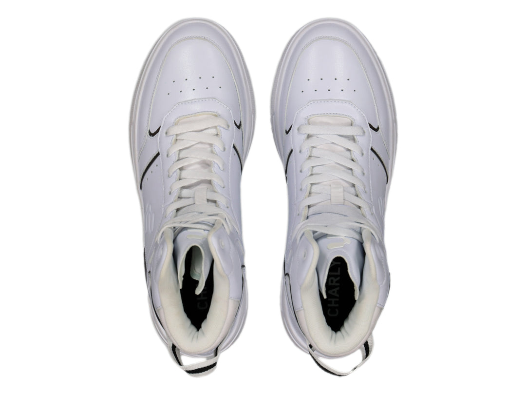 Tenis deportivos Charly de bota alta en color blanco con detalles lineales en negro y suela blanca.