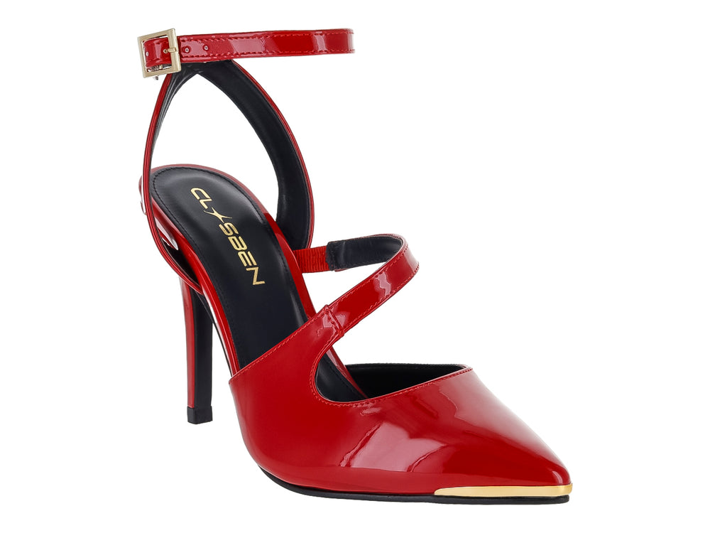Zapato de tacón alto color rojo brillante con punta fina, correa al tobillo y detalles dorados.