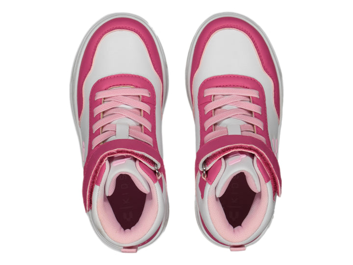 Tenis deportivos de bota para niño o niña en colores blanco y rosa con correa de velcro.