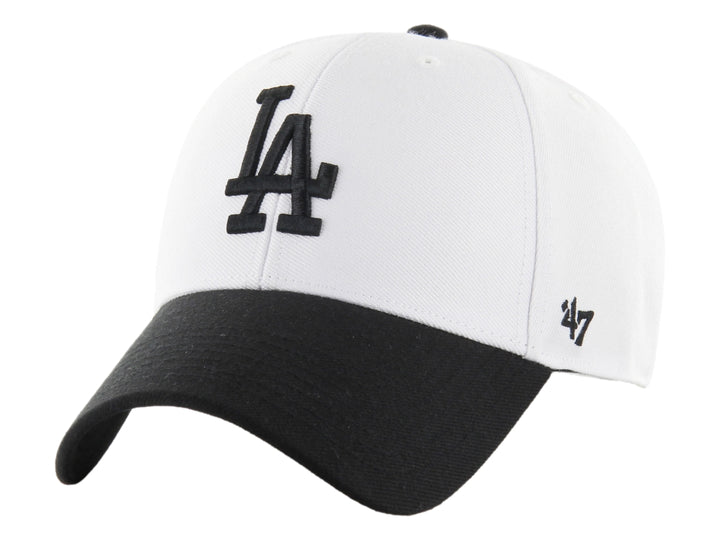Gorra de béisbol 47 Brand con corona blanca, visera negra y logotipo LA bordado en negro.