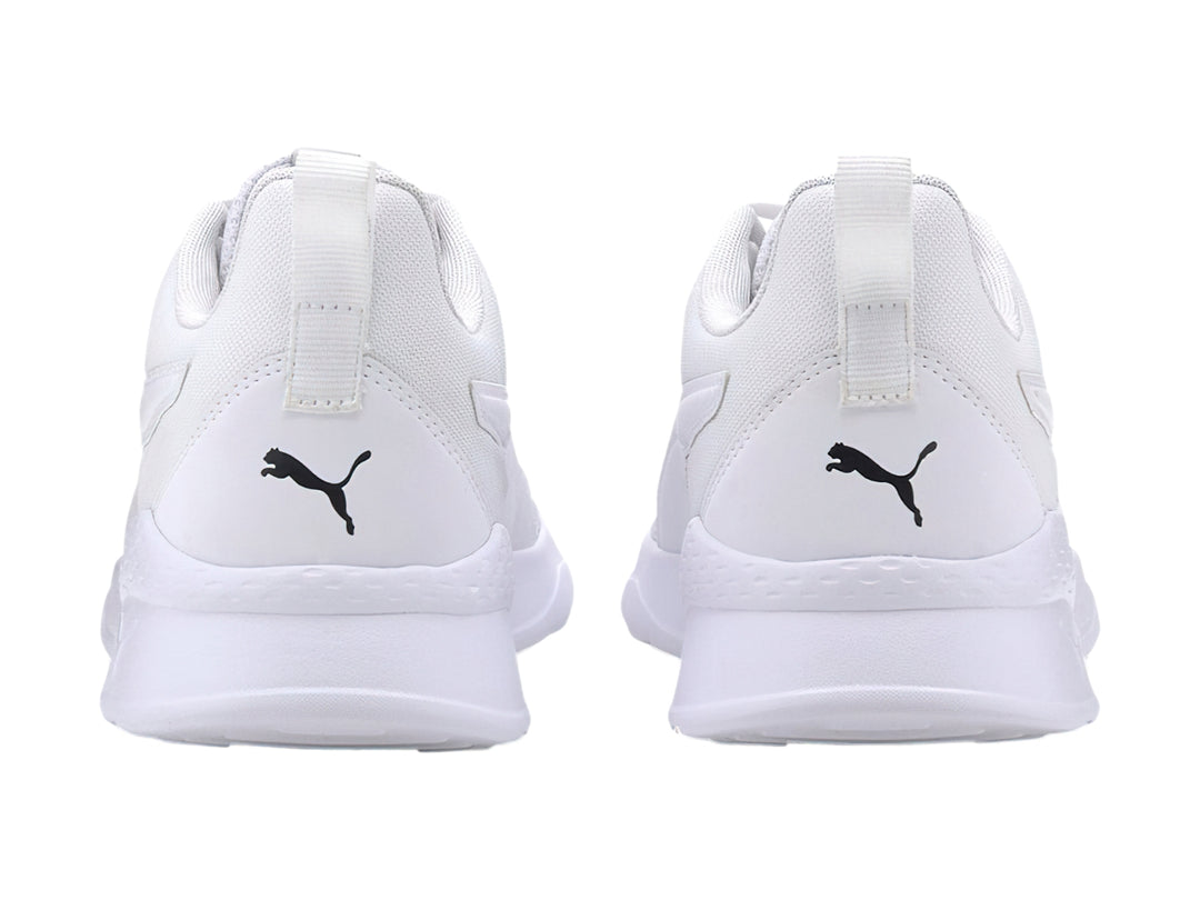 Tenis PUMA Anzarun Lite Bold en color blanco con detalles minimalistas y suela blanca.