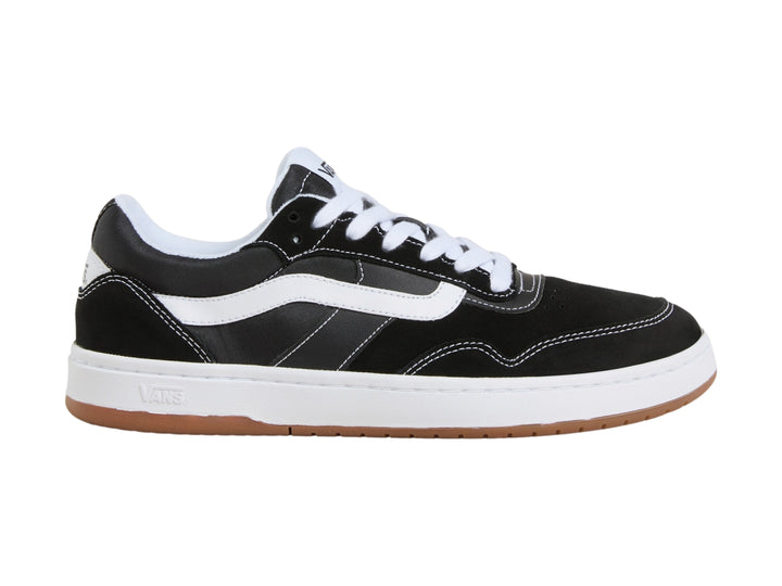 Tenis VANS Cruze 3.0 en color negro y blanco con suela de goma color café.
