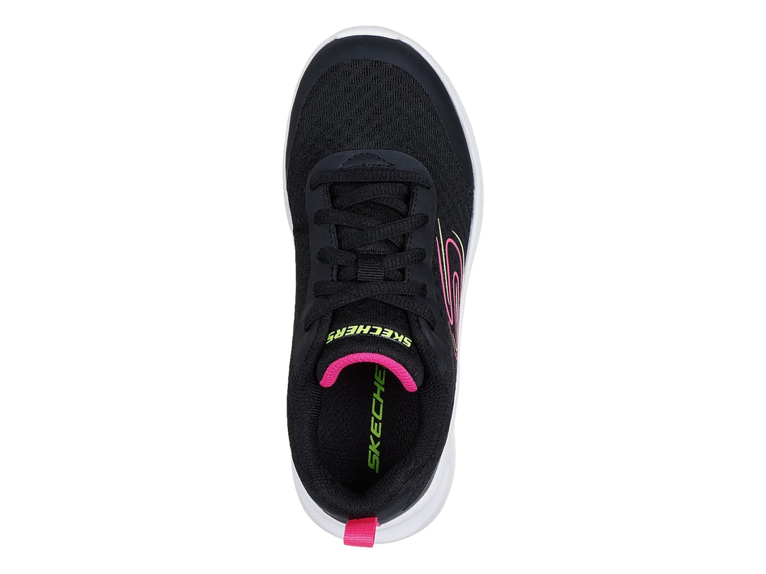 Tenis deportivos Skechers color negro con suela blanca y detalles en fucsia y amarillo.