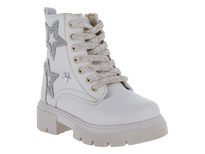 Bota blanca con suela track y decoraciones de estrellas brillantes en color plata.