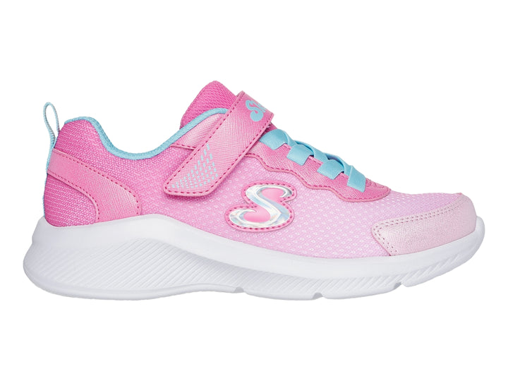 Tenis deportivos Skechers para niña en color rosa con detalles en azul claro y suela blanca.