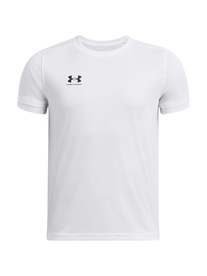 Camiseta deportiva blanca de manga corta con logotipo de Under Armour en el pecho.