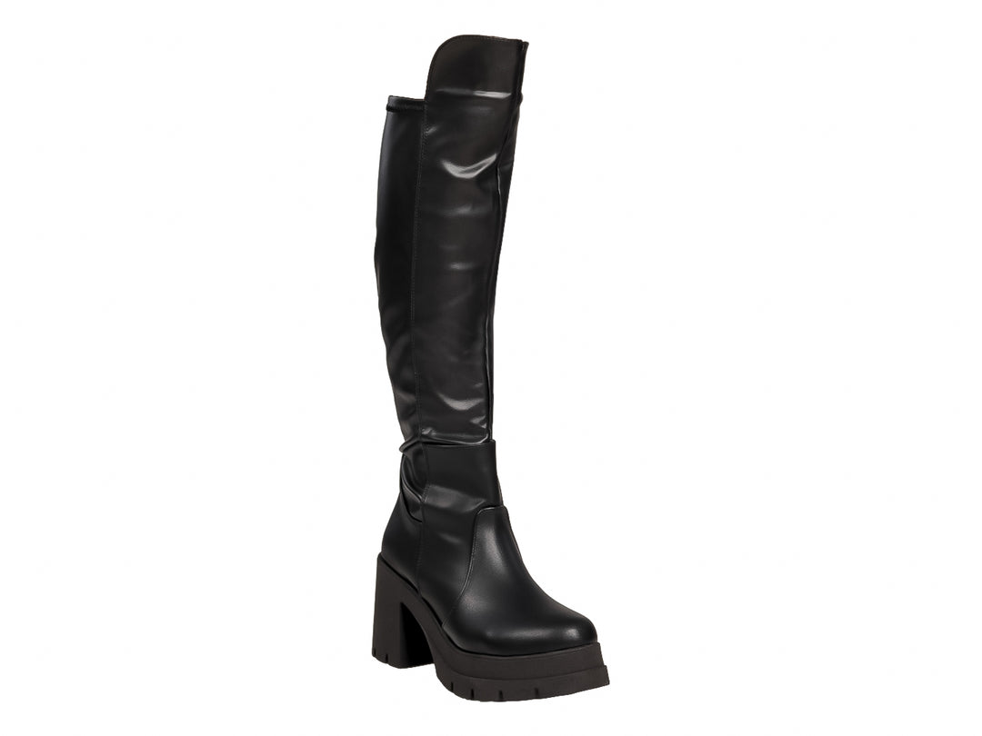 Botas altas color negro con tacón y suela de plataforma gruesa para mujer.