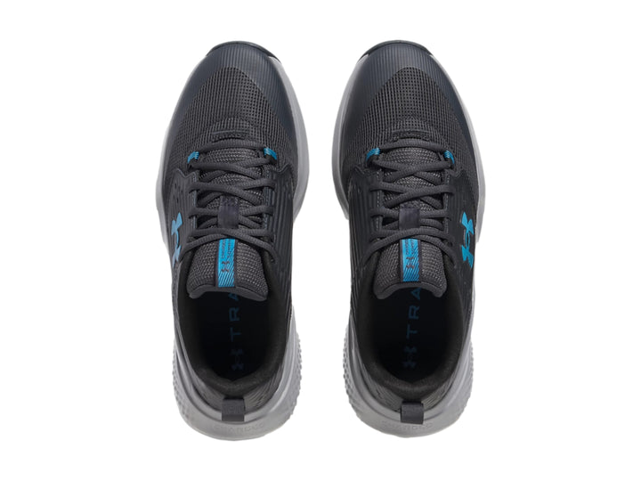 Tenis Under Armour Charged Commit TR 4 Gris para Hombre
