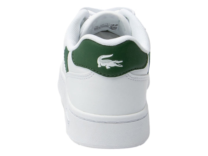 Tenis Lacoste blancos con detalles en verde oscuro y suela blanca.