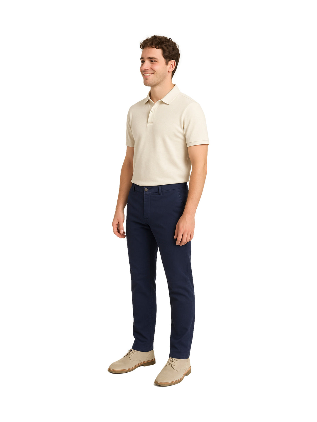 Hombre vistiendo un pantalón color marino de corte ajustado y una playera polo beige.