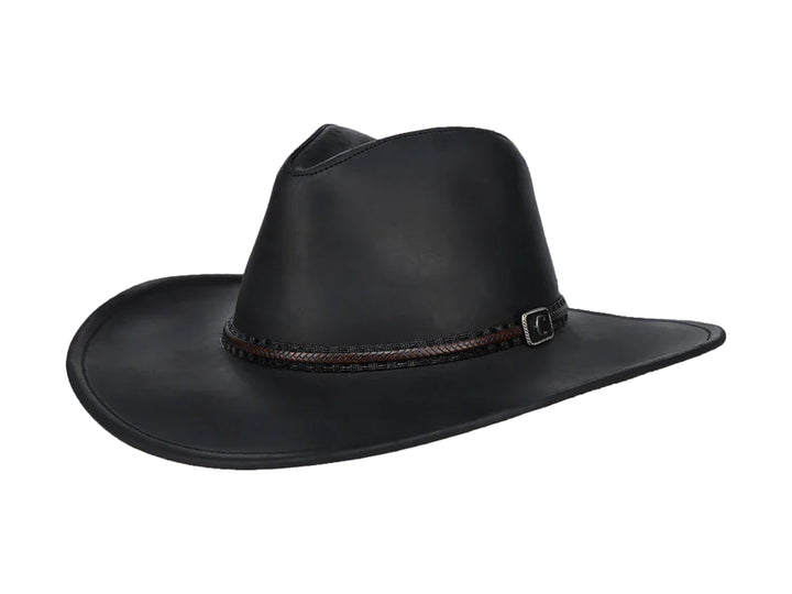 Sombrero vaquero de cuero color negro con banda trenzada decorativa.
