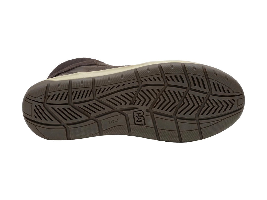Bota Caterpillar color chocolate de cuero con suela beige y cierre de cordones.