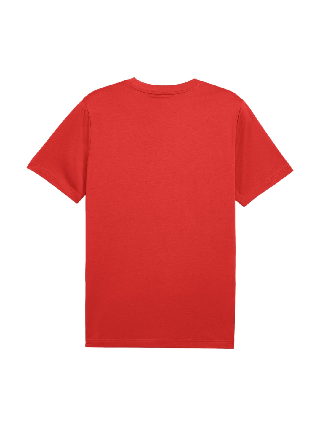 Hombre vistiendo una camiseta PUMA de color rojo fuego con logotipo negro en el pecho.