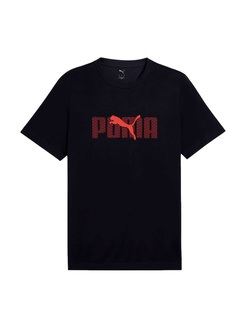Hombre vistiendo camiseta PUMA color azul marino con logotipo rojo en el pecho.