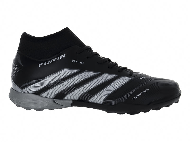 Zapato de fútbol Furia en color negro con franjas plateadas y cuello tipo calcetín.