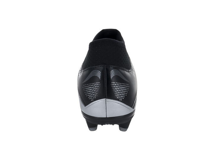 Calzado de fútbol marca FURIA en color negro con tres franjas plateadas laterales y cuello elástico.
