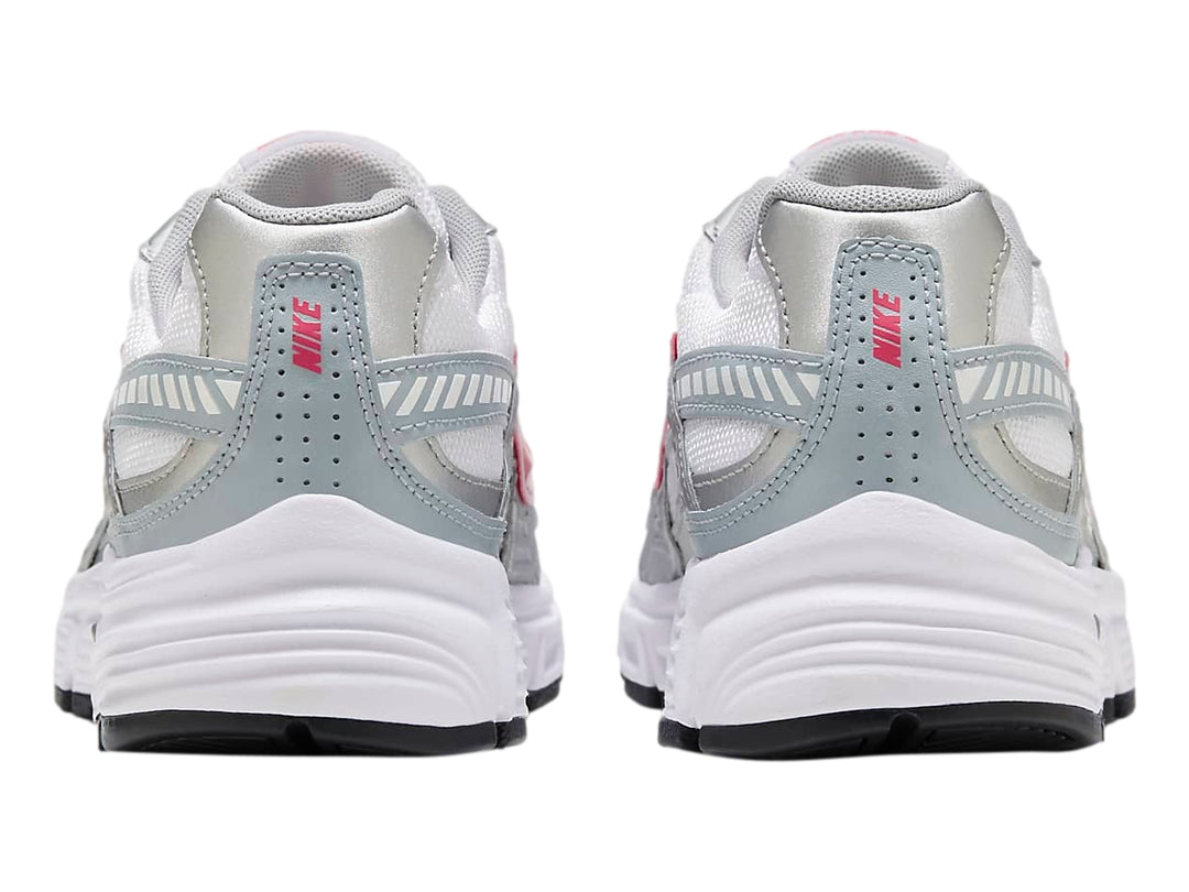 Tenis Nike Initiator Blanco y Plata para Mujer
