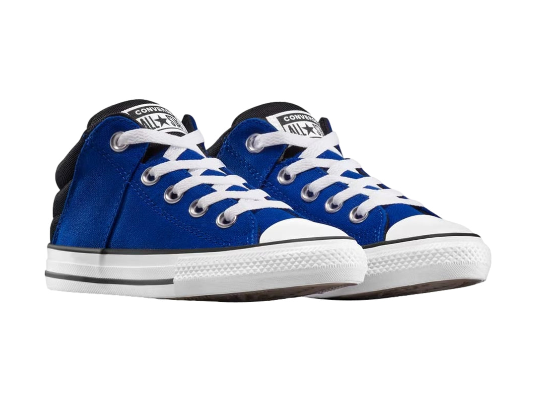 Tenis Converse Chuck Taylor All Star Axel Easy On color azul con detalles negros y suela blanca.