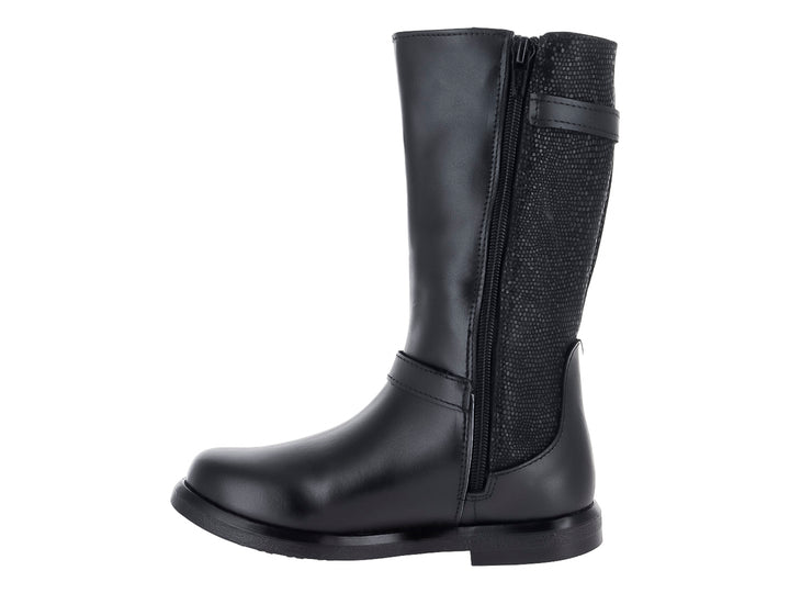 Bota Coloso color negro para mujer con detalles de hebillas plateadas y panel lateral texturizado.