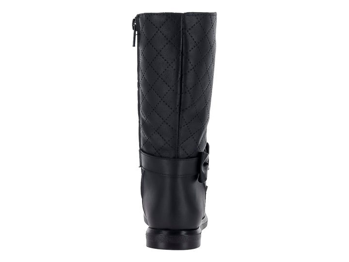 Bota negra de caña alta con detalle de moño frontal y textura acolchada en la parte superior.