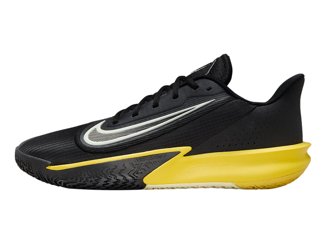 Tenis Nike Precision VII color negro con suela amarilla y logotipo blanco.