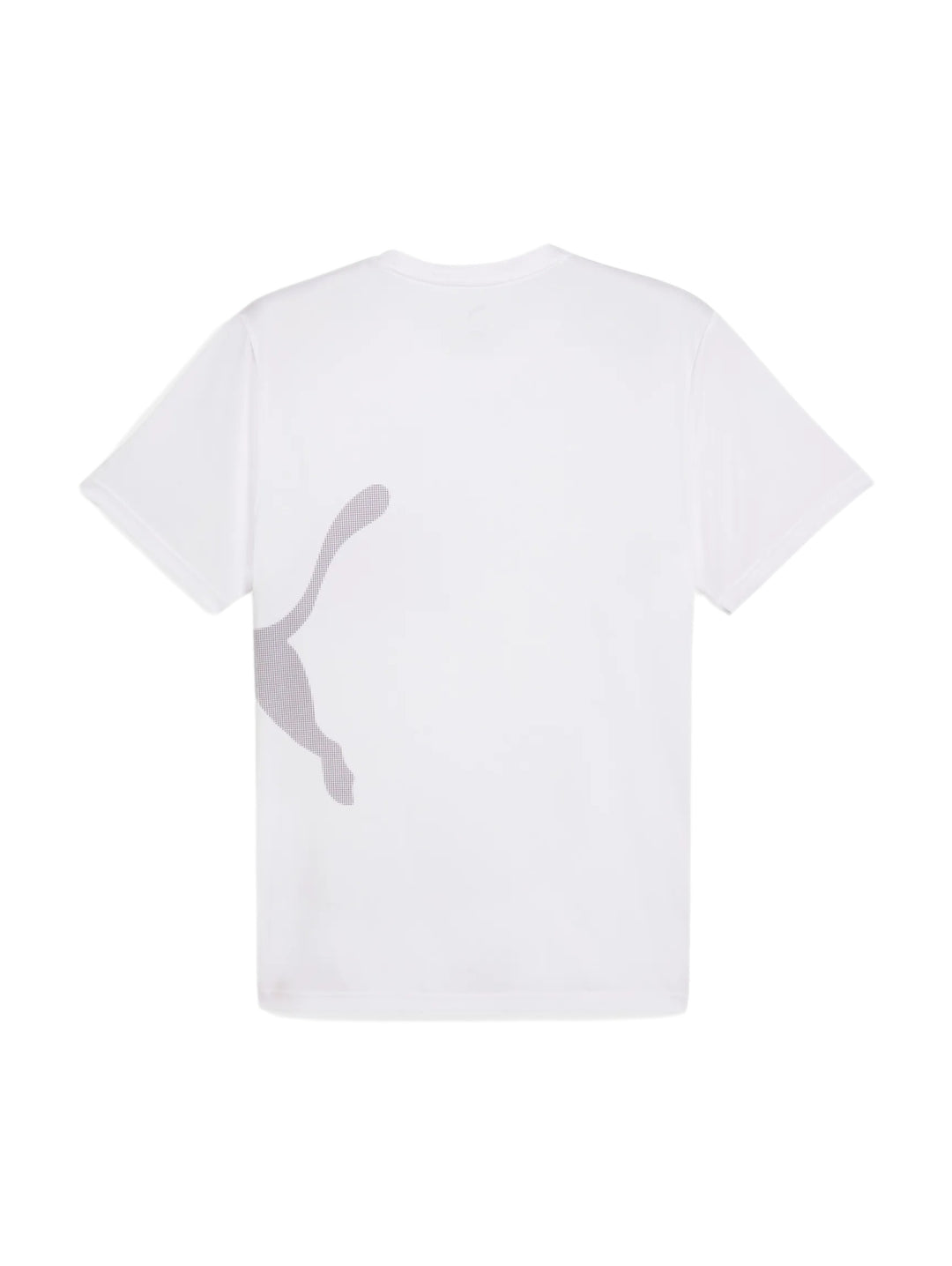 Hombre vistiendo playera blanca PUMA de manga corta con logotipo grande en el pecho y pantalones deportivos grises.