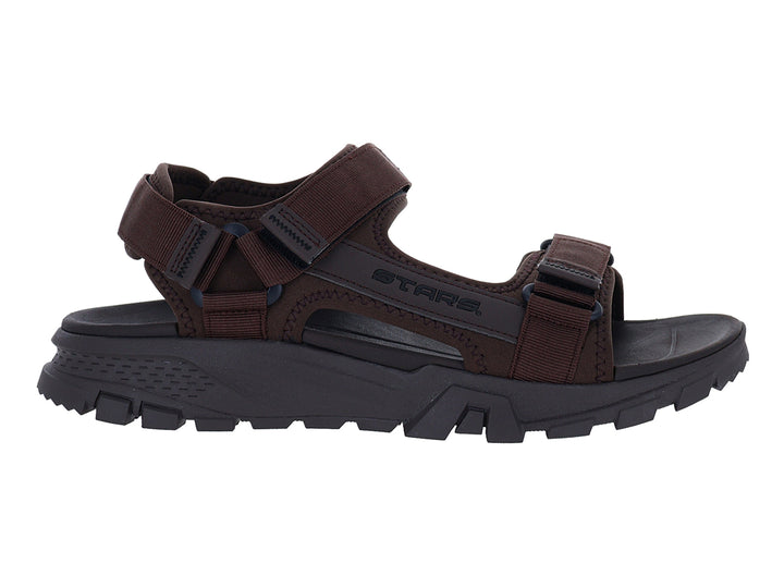Sandalias gladiador STARS color café con suela gruesa y correas ajustables.