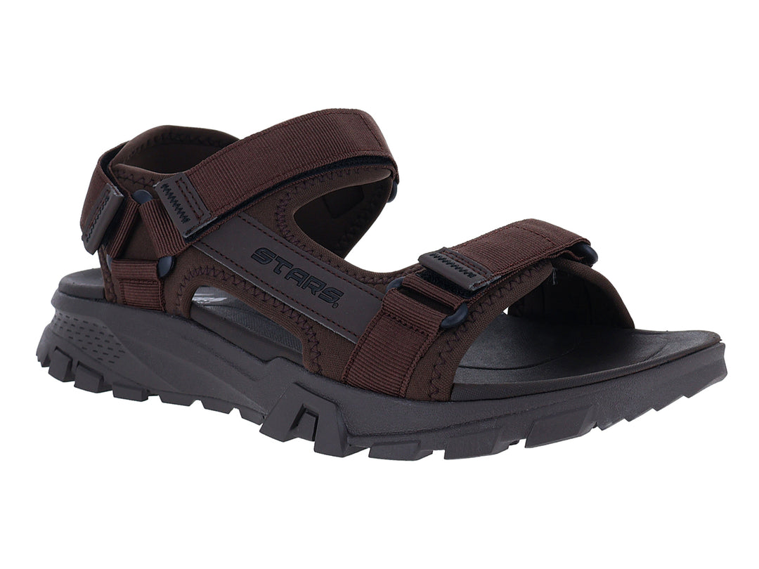 Sandalias gladiador STARS color café con suela gruesa y correas ajustables.