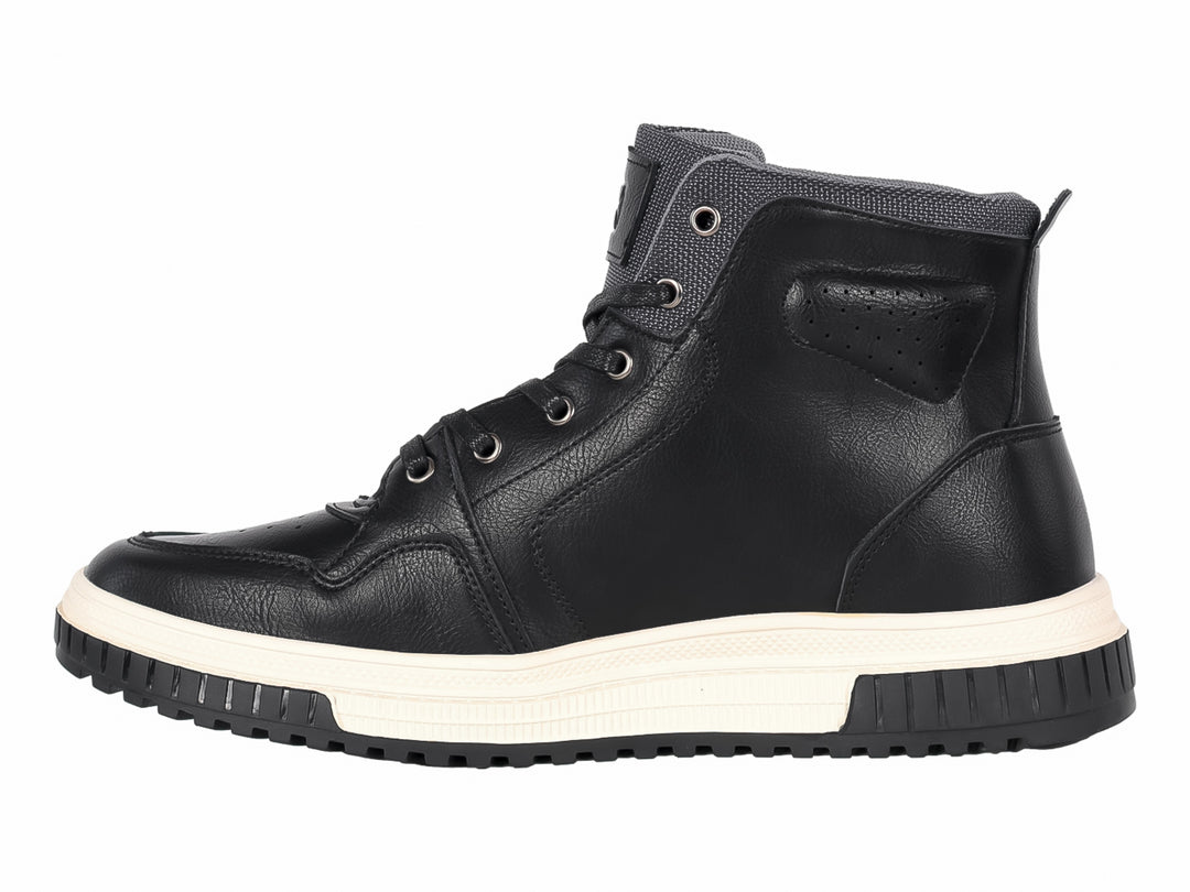 Botín casual color negro con suela blanca y detalles en gris.