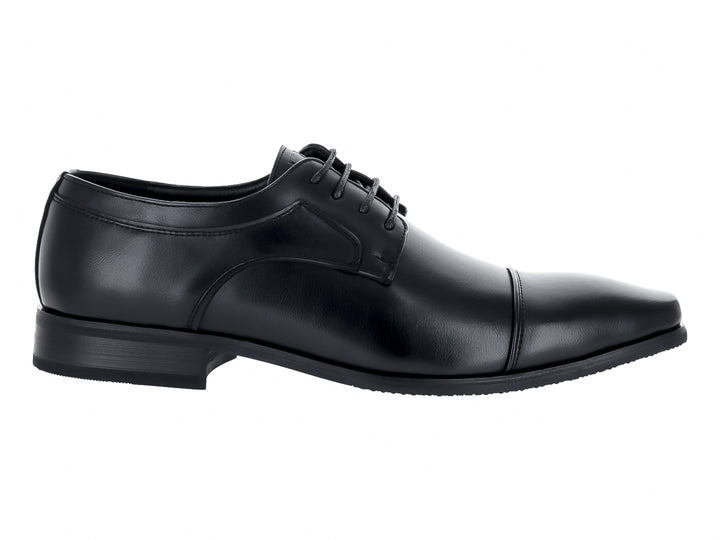 Zapato formal negro para Hombre con cordones y acabado liso brillante.