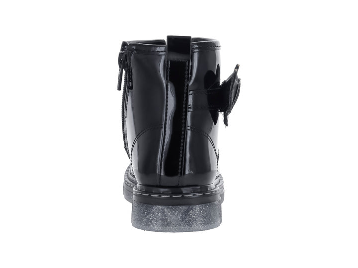 Bota negra de charol con detalle de corazón lateral y suela con glitter plateado.