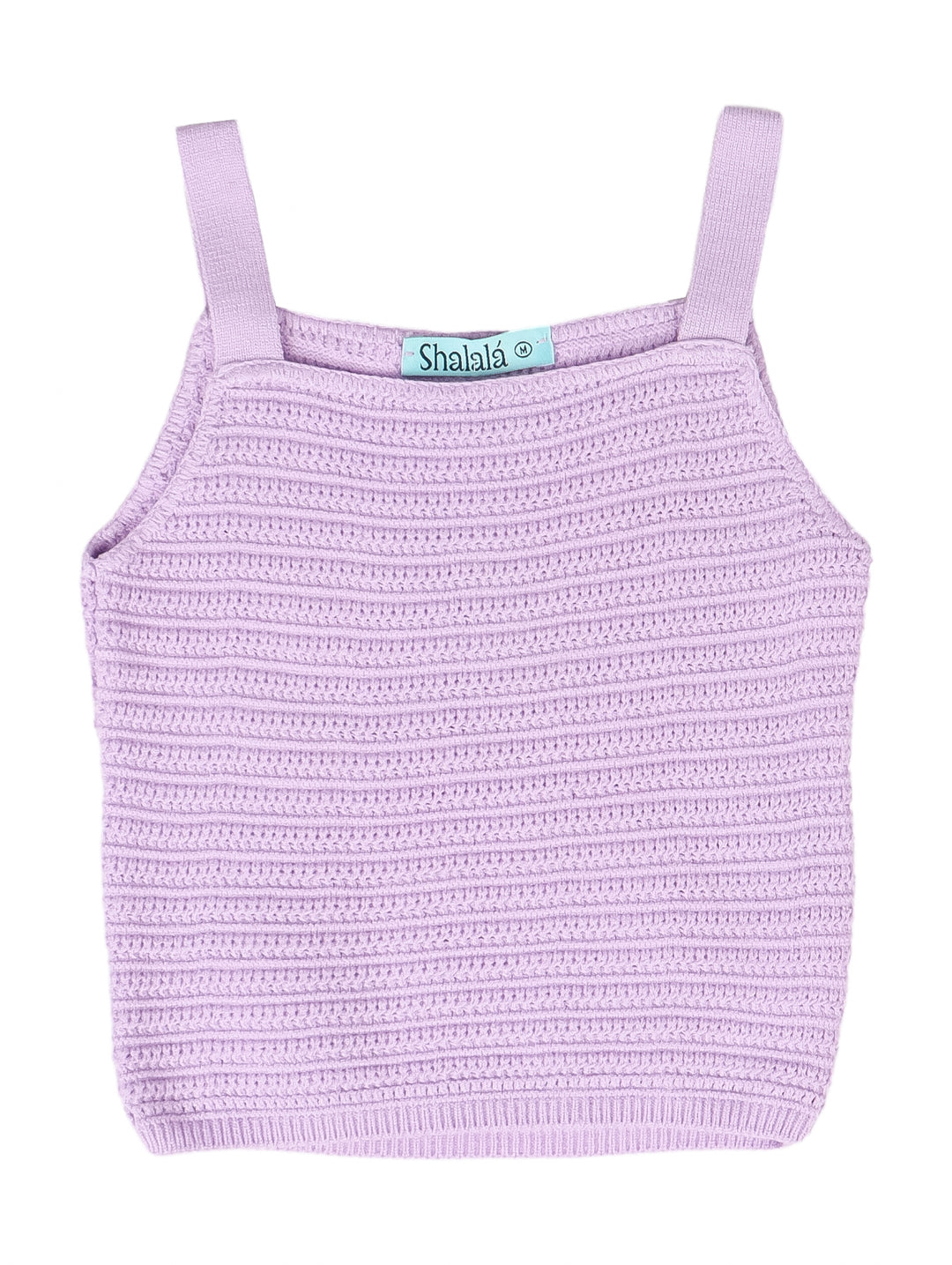 Blusa tejida de color lila sin mangas con tirantes y textura de líneas horizontales.
