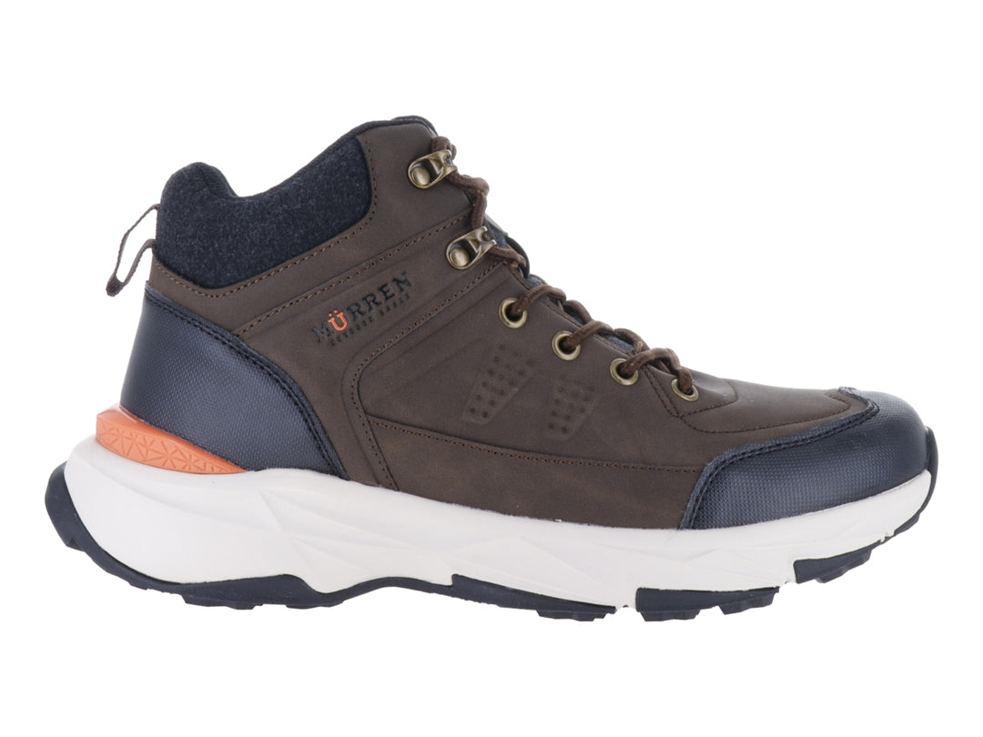 Zapato deportivo Murren en color marrón y azul marino con suela blanca y acento naranja.