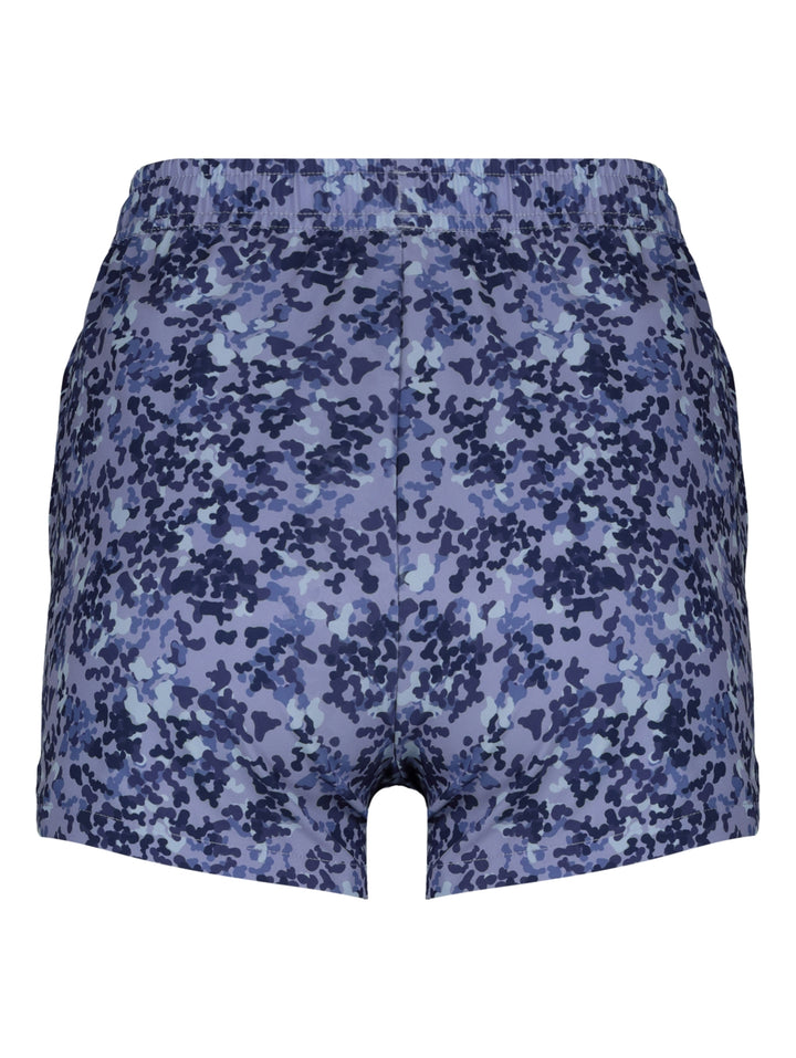 Shorts deportivos para mujer en color lavanda y azul con estampado abstracto.