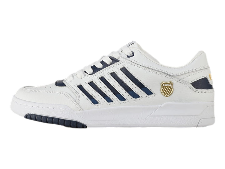 Tenis K-Swiss Dread Court en color blanco con franjas laterales en azul marino y suela blanca.