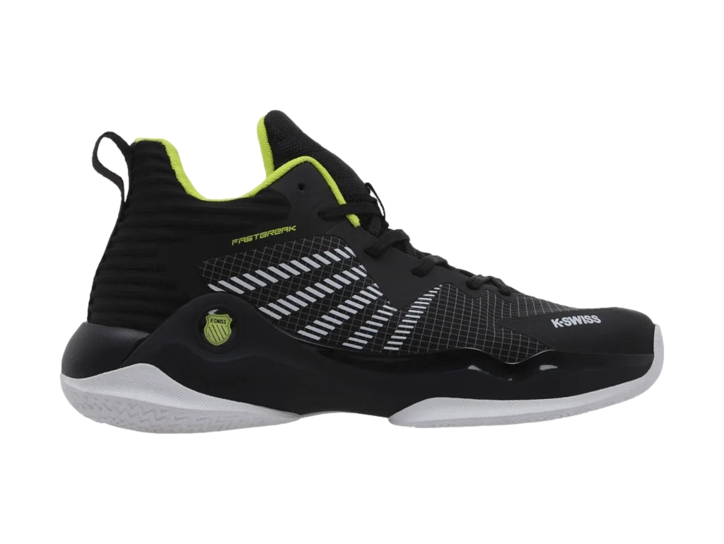Tenis de baloncesto K-Swiss Fastbreak en color negro con detalles en verde neón y suela blanca.