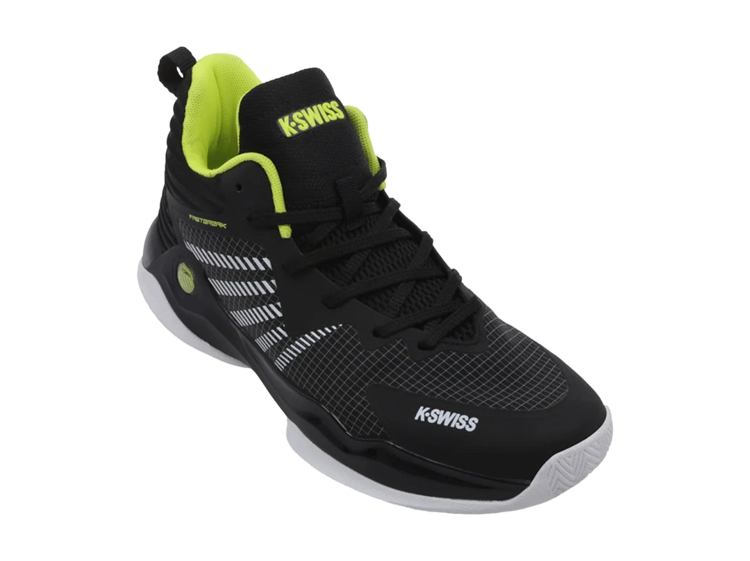 Tenis de baloncesto K-Swiss Fastbreak en color negro con detalles en verde neón y suela blanca.