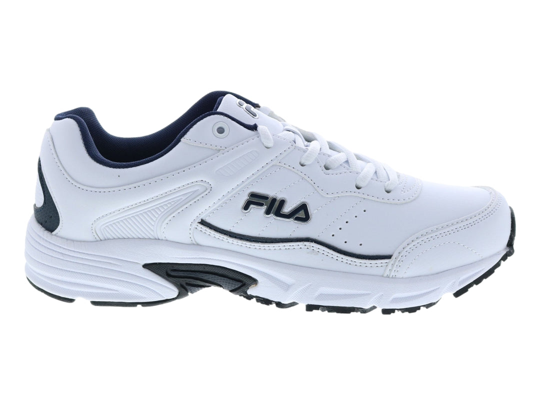 Tenis deportivos FILA de color blanco con detalles en azul marino y suela blanca.