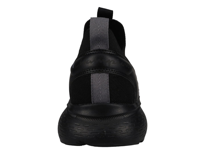Tenis deportivos Champion color negro, diseño slip-on con malla transpirable y suela gruesa.