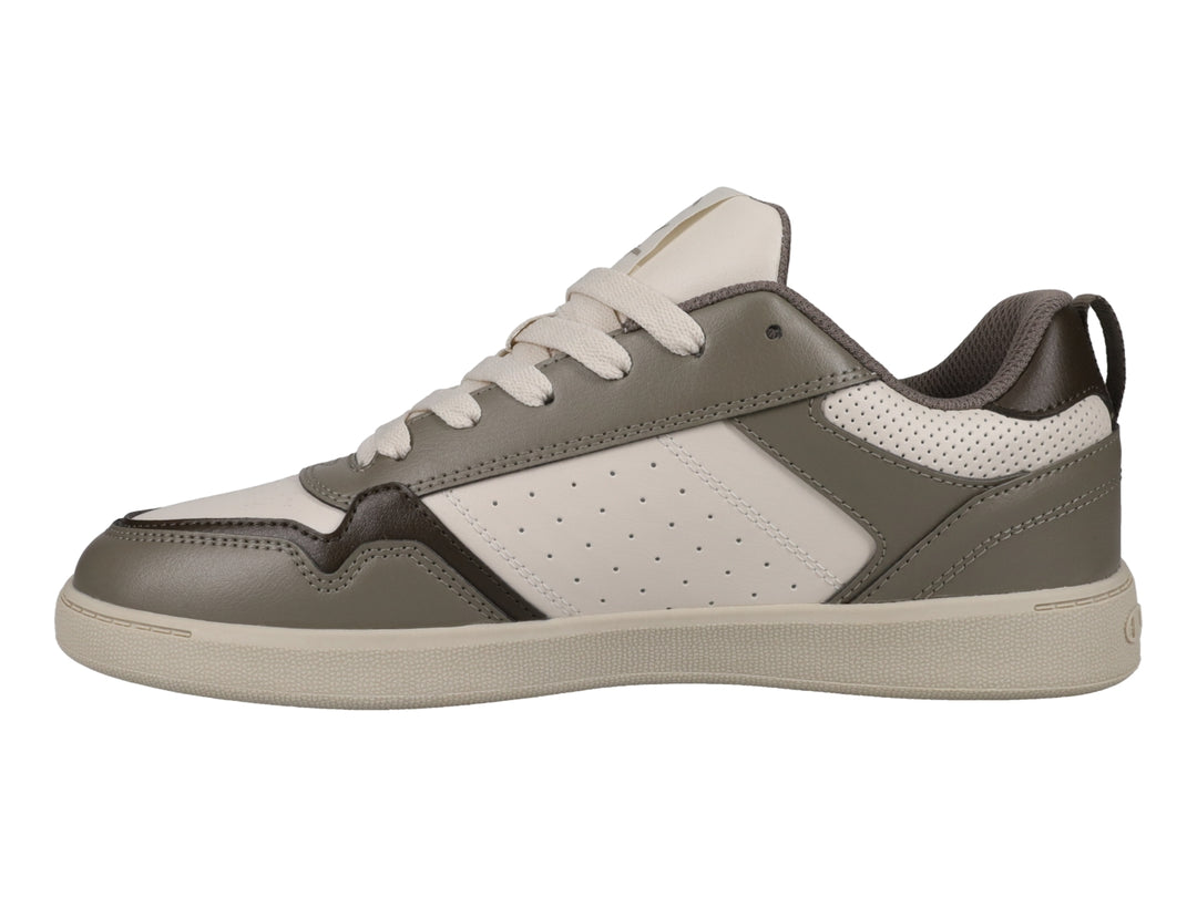 Tenis deportivos Champion en colores beige y gris con suela blanca y agujetas beige.