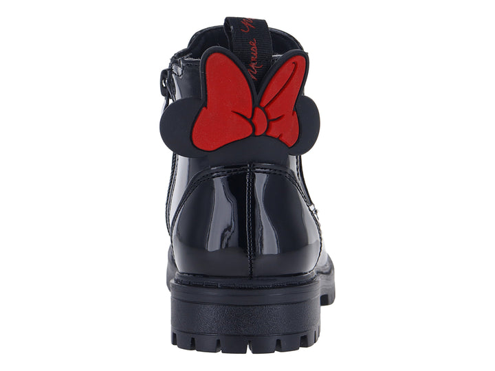 Bota negra de charol con moño rojo y suela track para niña.