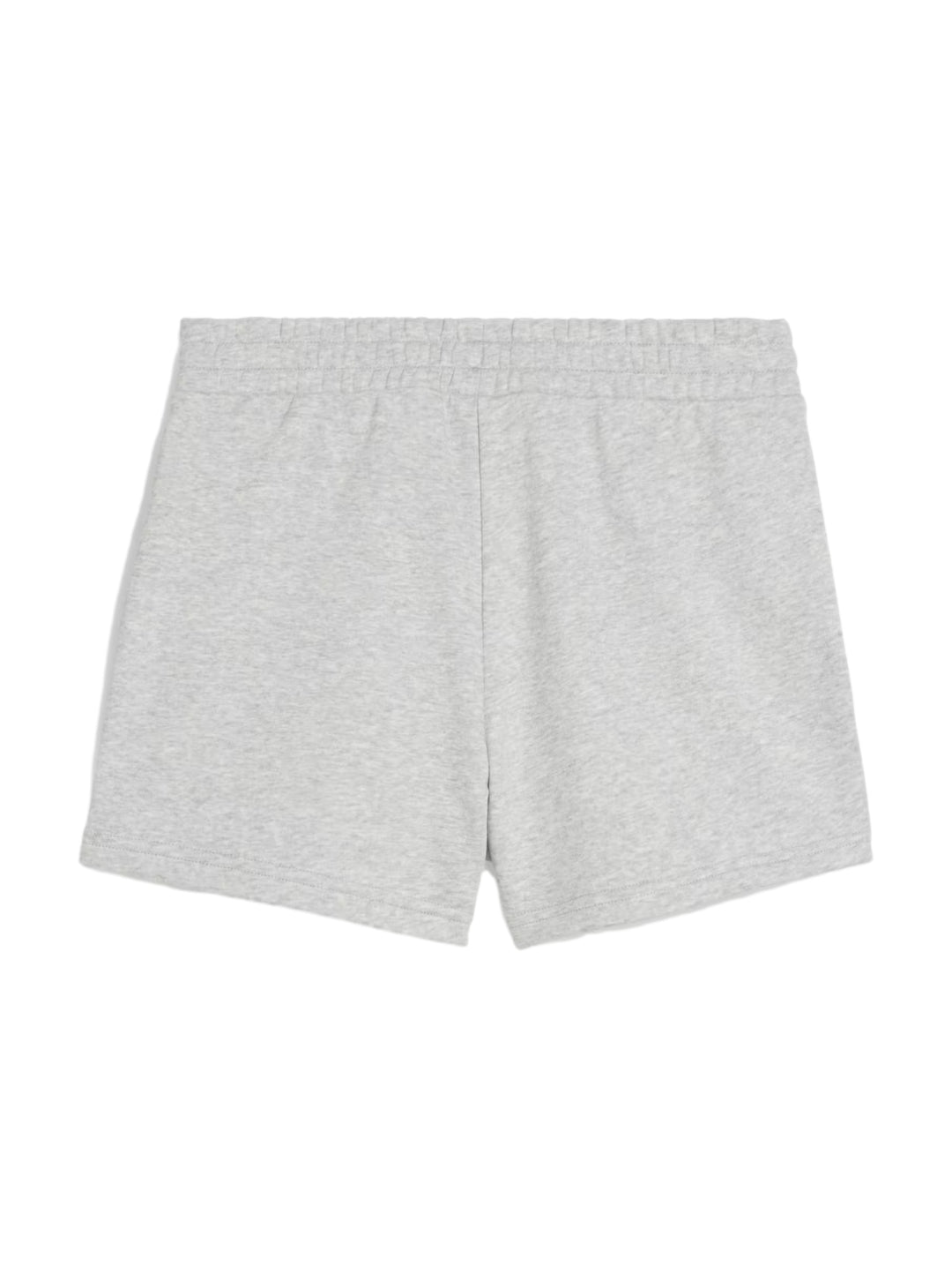 Shorts deportivos PUMA color gris claro con logotipo negro en la pierna izquierda.