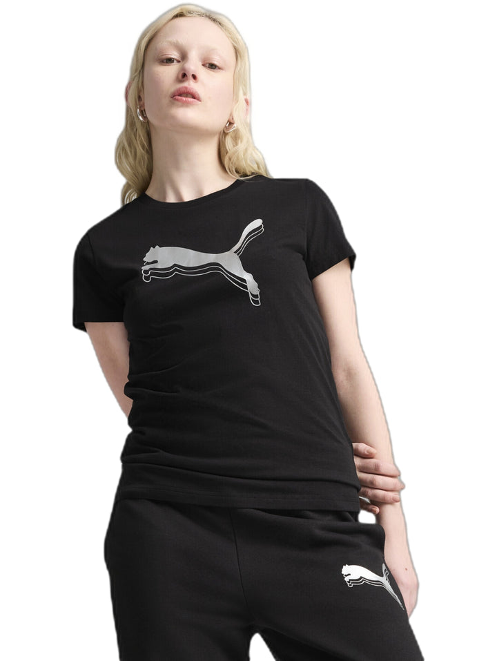 Camiseta deportiva negra de manga corta con logo de PUMA en color plata metálico.