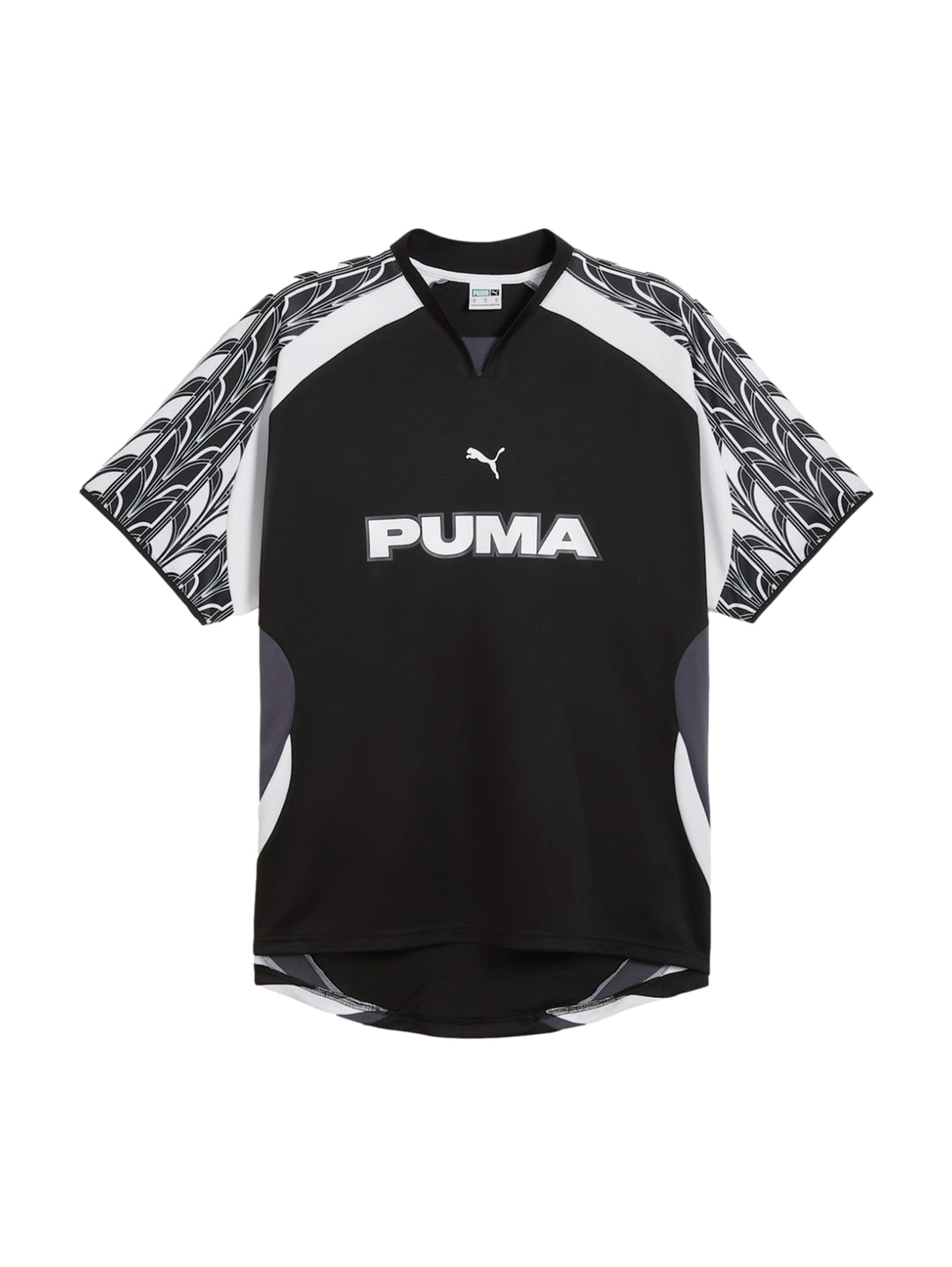 Jersey de fútbol PUMA color negro con diseño gráfico en blanco y gris en los hombros y mangas.