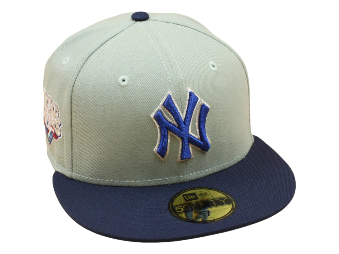 Gorra New Era de los New York Yankees en color verde claro con visera azul marino.