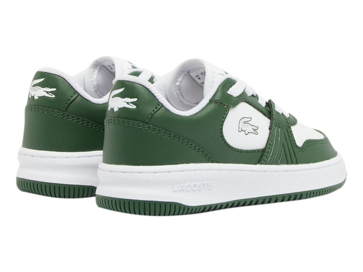 Tenis deportivos Lacoste en color verde oscuro y blanco con logotipo del cocodrilo en el lateral.