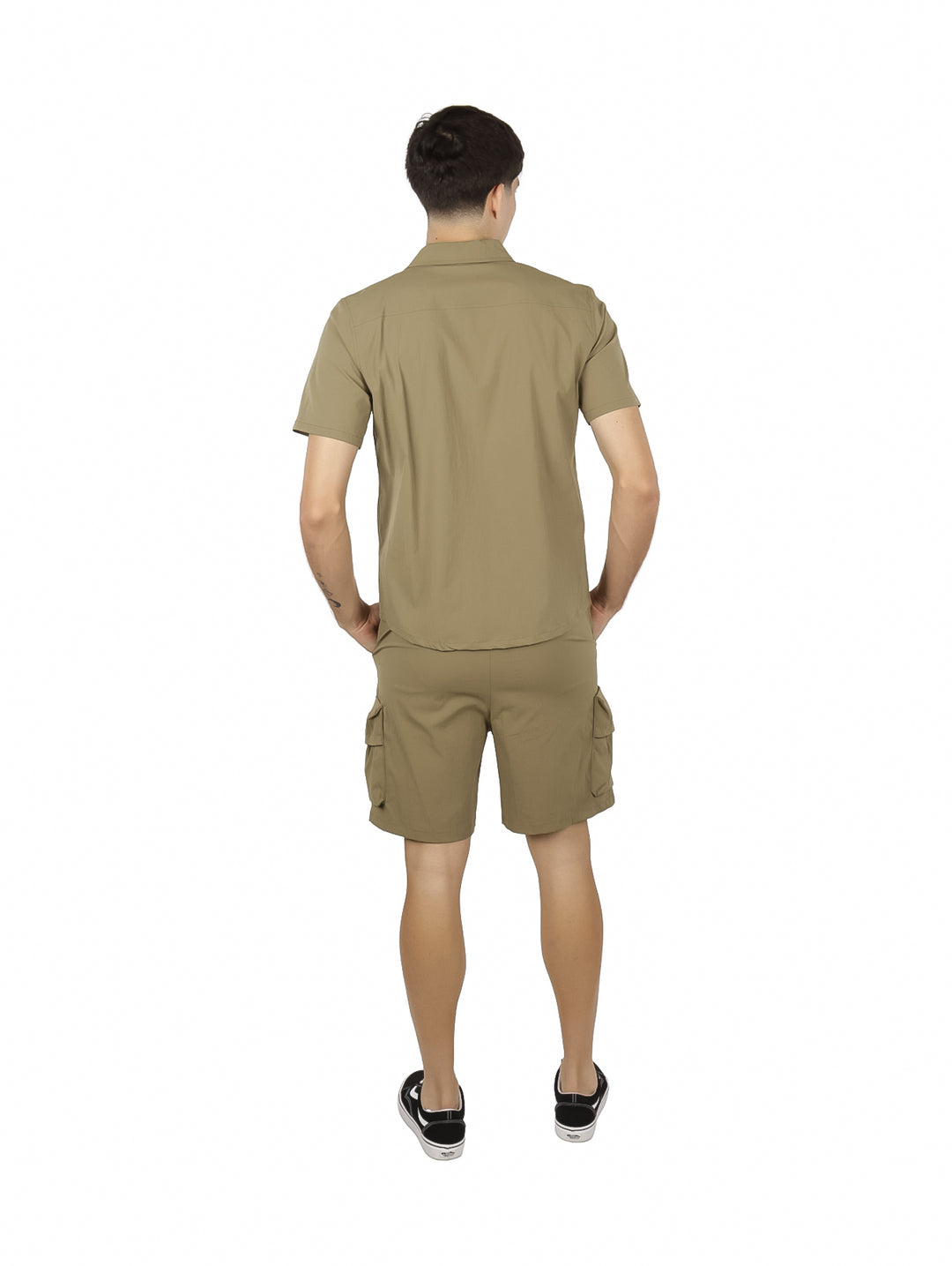 Conjunto Giovanni Gali Camisa y Short Cargo Khaki para Hombre