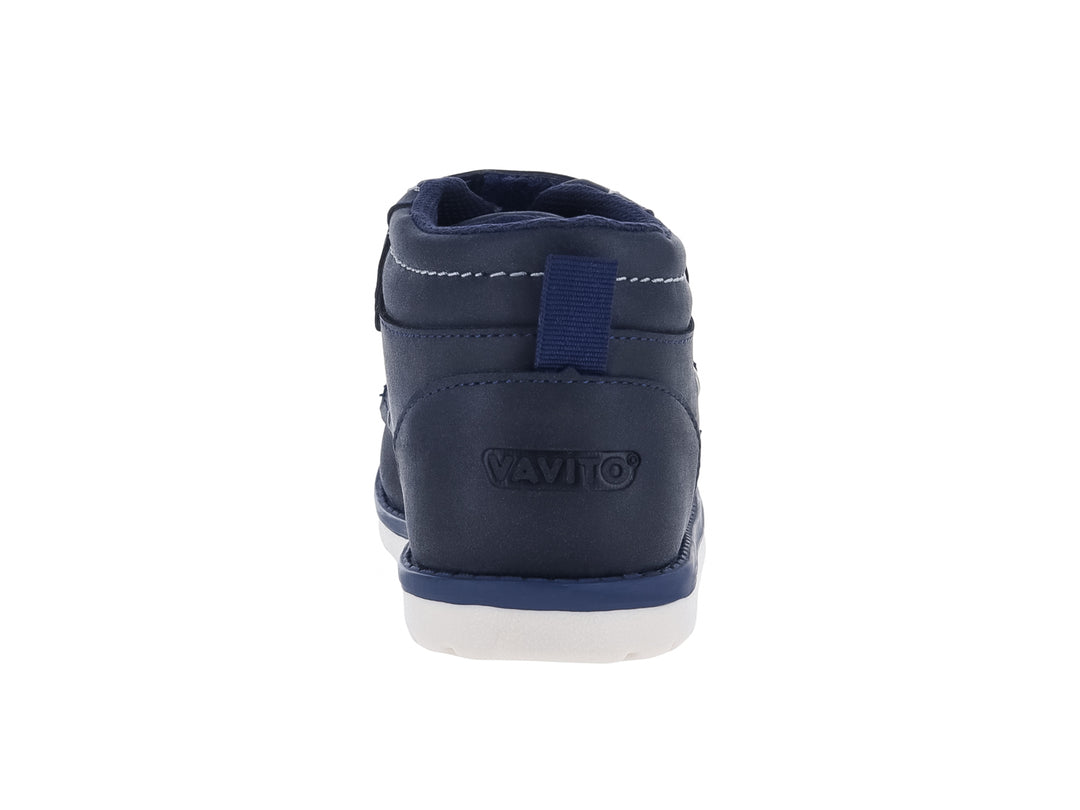 Zapato infantil VAVITO color azul marino con cierre de velcro y suela blanca.
