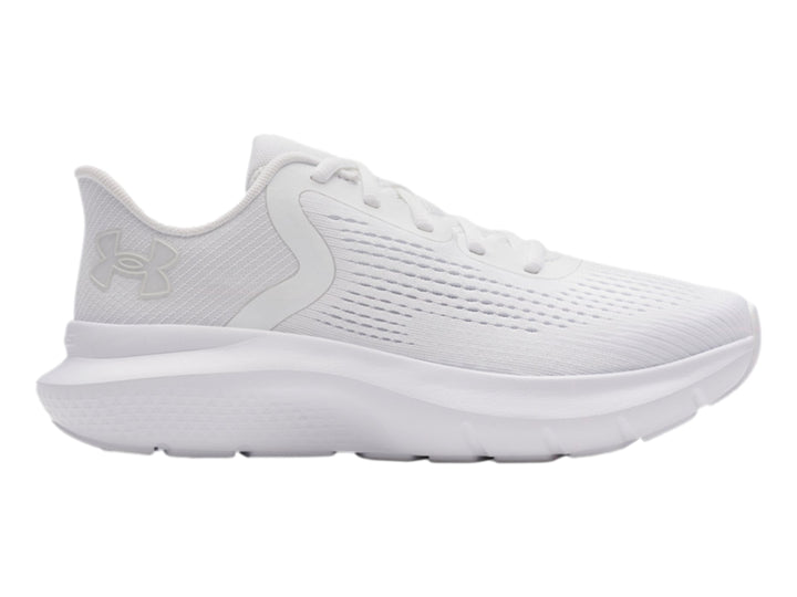 Tenis deportivos Under Armour color blanco con malla transpirable y suela blanca.